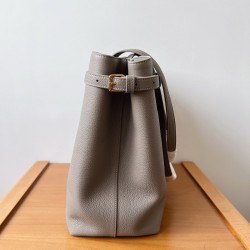 Celine Medium Cabas Anais Cuir Triomphe Bag in Grey Leather CCBS24098